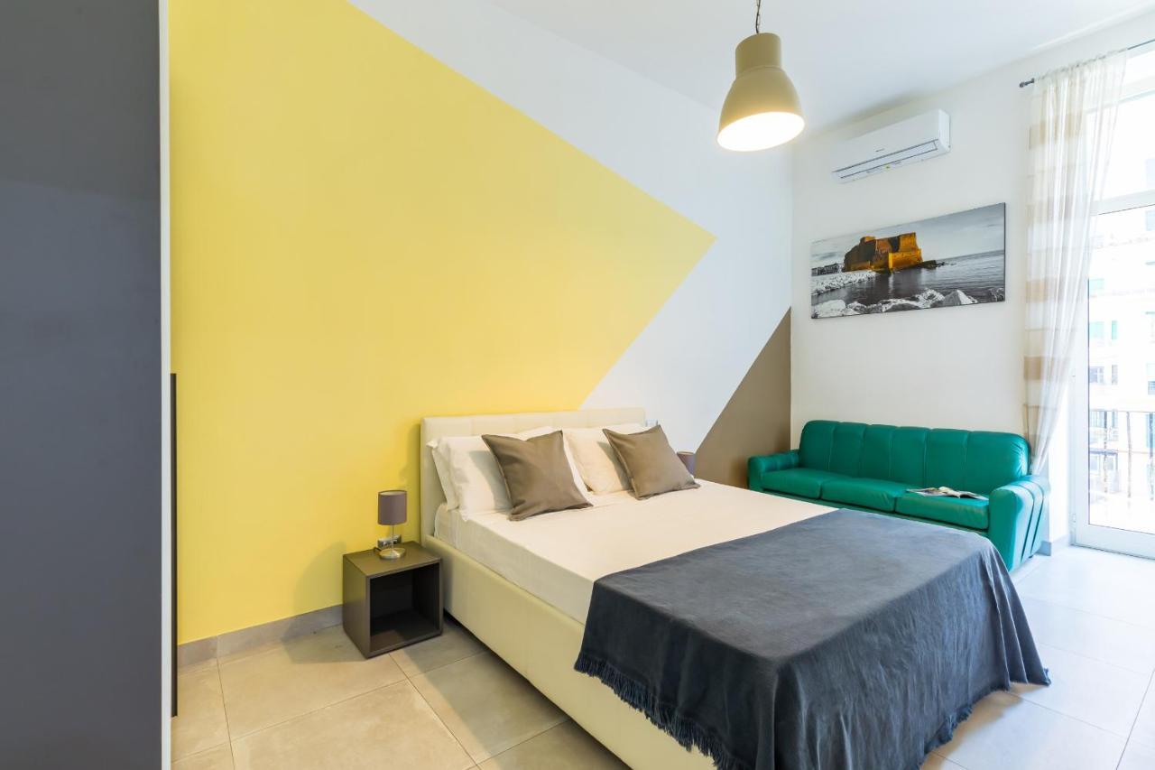 Foria 49 Apartments By Wonderful Italy Наполи Екстериор снимка